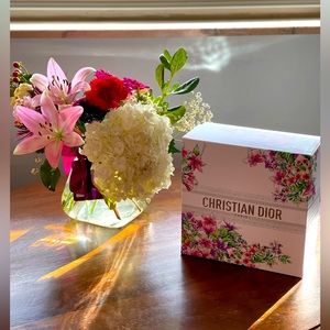 Dior flower gift box